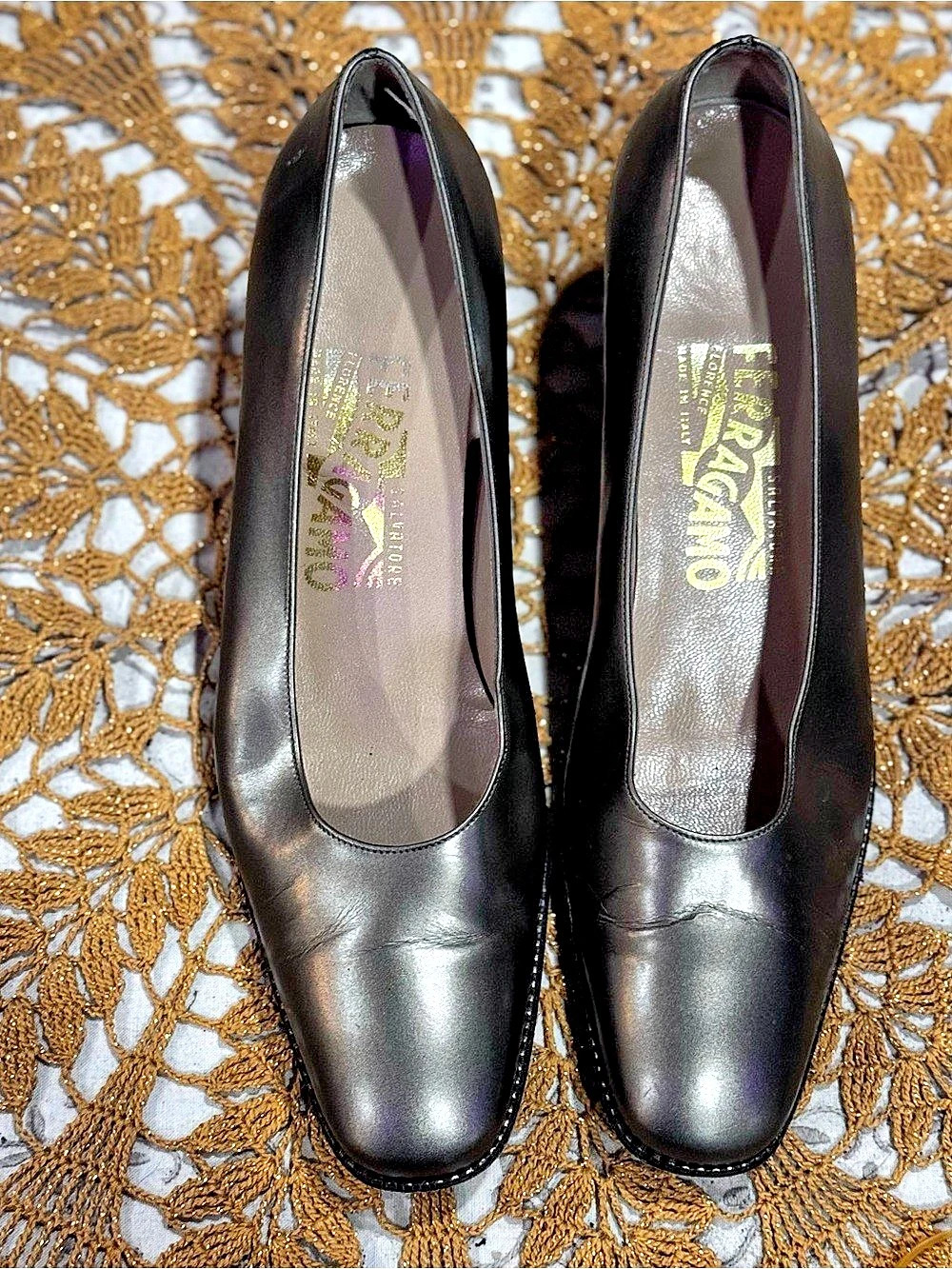 Salvatore Ferragamo Black Leather Pumps US 7.5